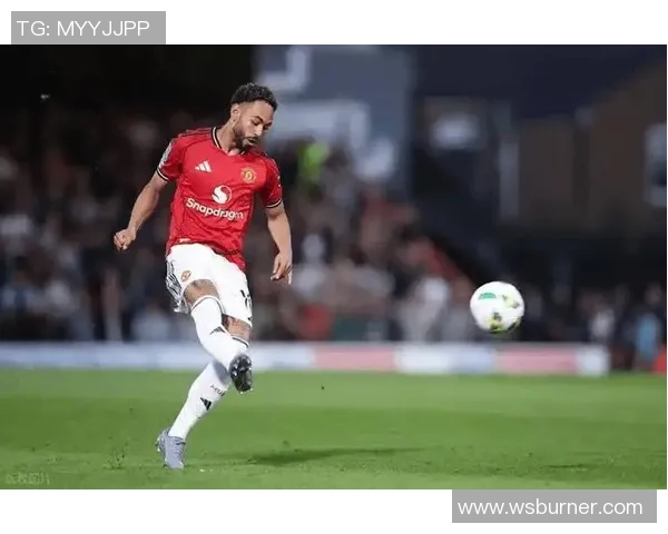 伯恩利主场迎战谢菲尔德联队力争全取三分展现实力 伯恩利主场迎战谢菲尔德联队力争全取三分展现实力