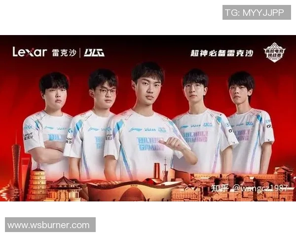 克鲁与仕鲁斯的对决：谁将成为巅峰之战的胜者与传奇英雄